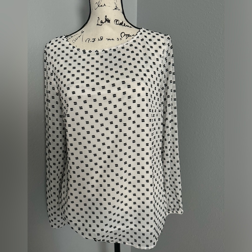 Women’s blouse